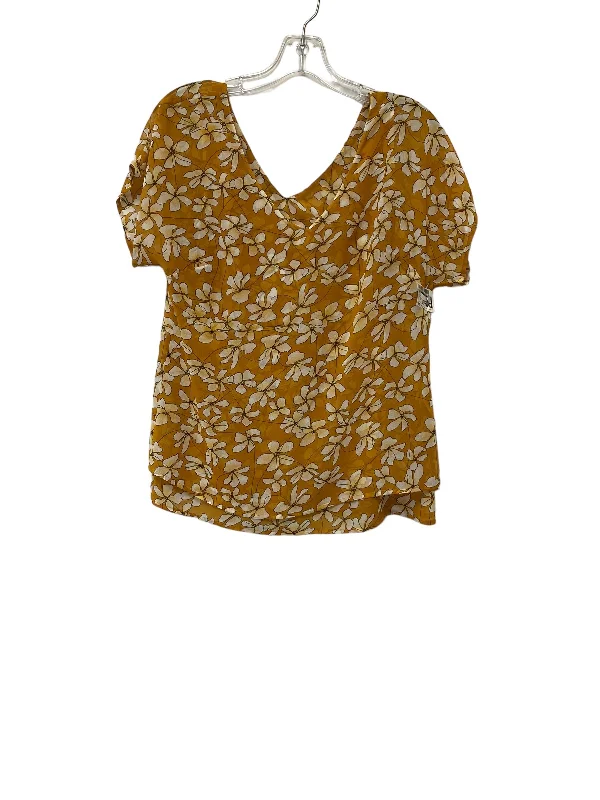 Yellow Top Short Sleeve Cabi, Size Xs