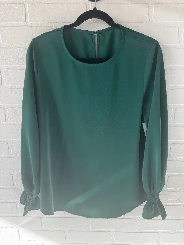 Top Long Sleeve By Cme In Green, Size: M